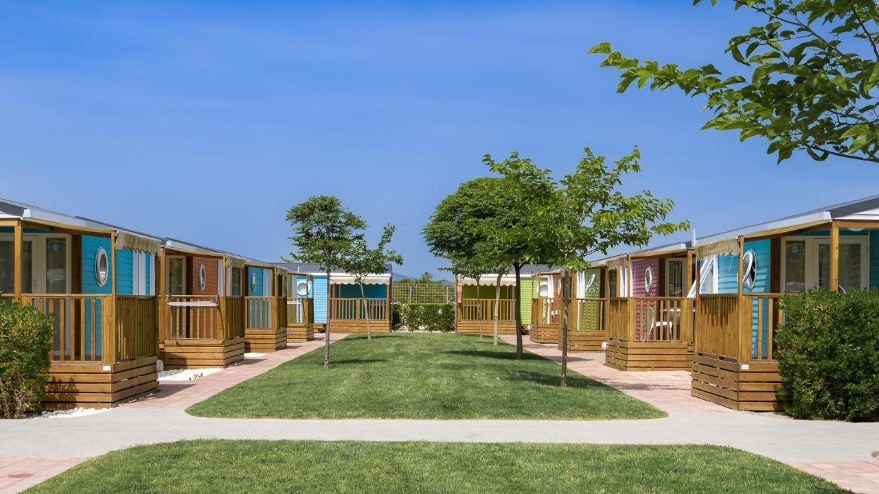 Camping Valencia - Bungalows Puçol Exteriör bild